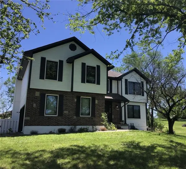 209 E 176th Street, Belton, MO 64012