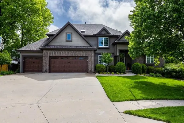 9115 N Stark Court, Kansas City, MO 64157