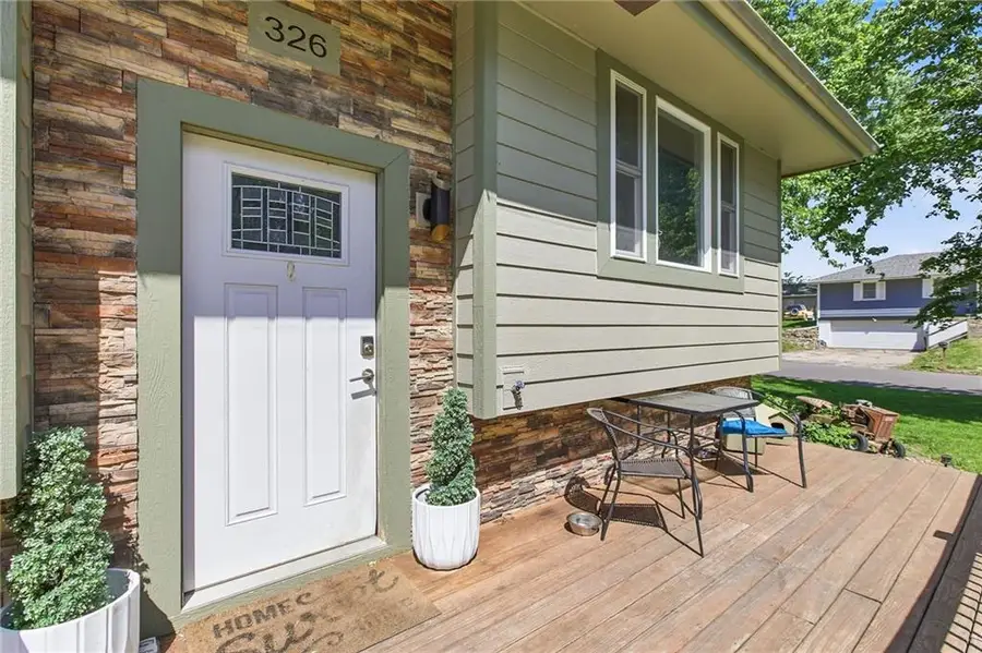 326 Gregory Drive, Gower, MO 64454 - #3