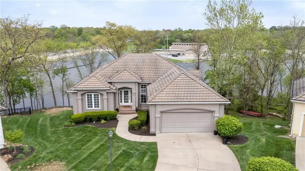 124 Teton Ridge, Lake Winnebago, MO 64034 - #1