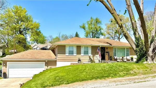 3405 Neighbor Road, St Joseph, MO 64506