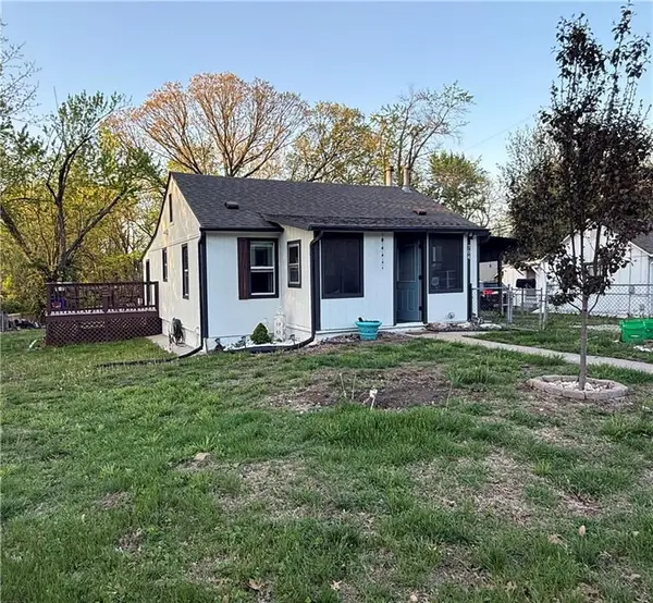 704 E Hayward Avenue, Independence, MO 64050