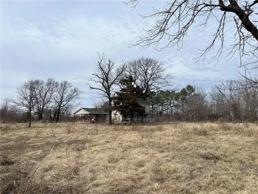 847 S 30th Street, McCune, KS 66753 - #2