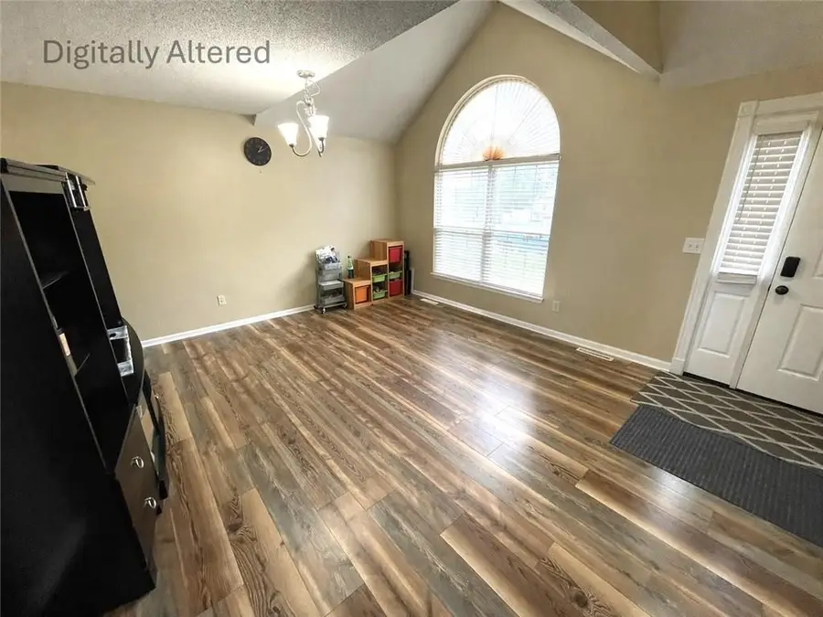 711 Shamrock Lane, Warrensburg, MO 64093 - #3