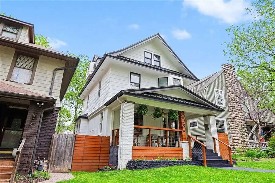 820 E 41st Street, Kansas City, MO 64110 - #2