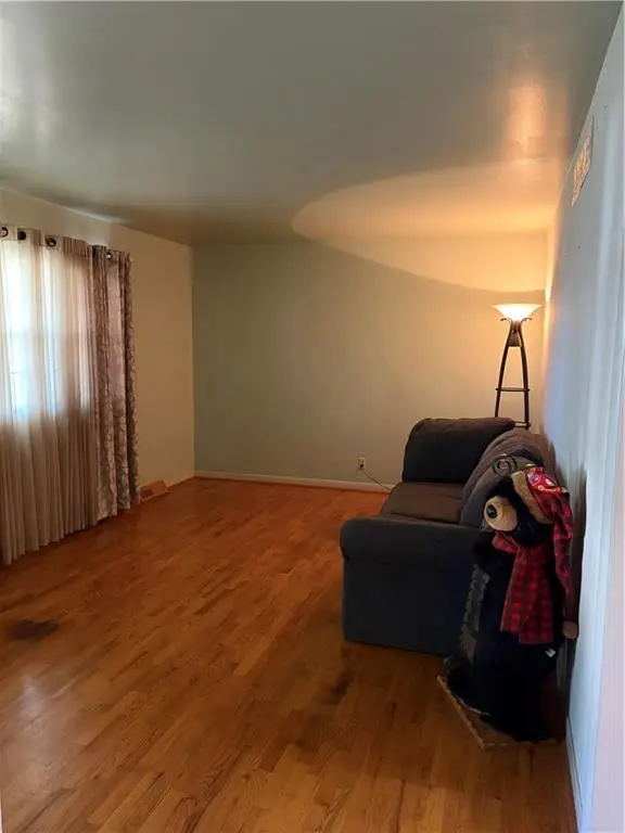 3318 Melody Lane, Saint Joseph, MO 64503 - #2