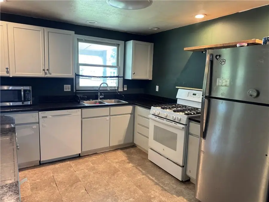 489 Fieldcrest Drive, Pittsburg, KS 66762 - #3