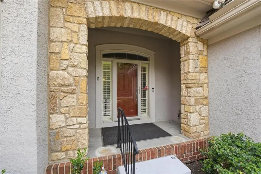 11357 Buena Vista Street, Leawood, KS 66211 - #3