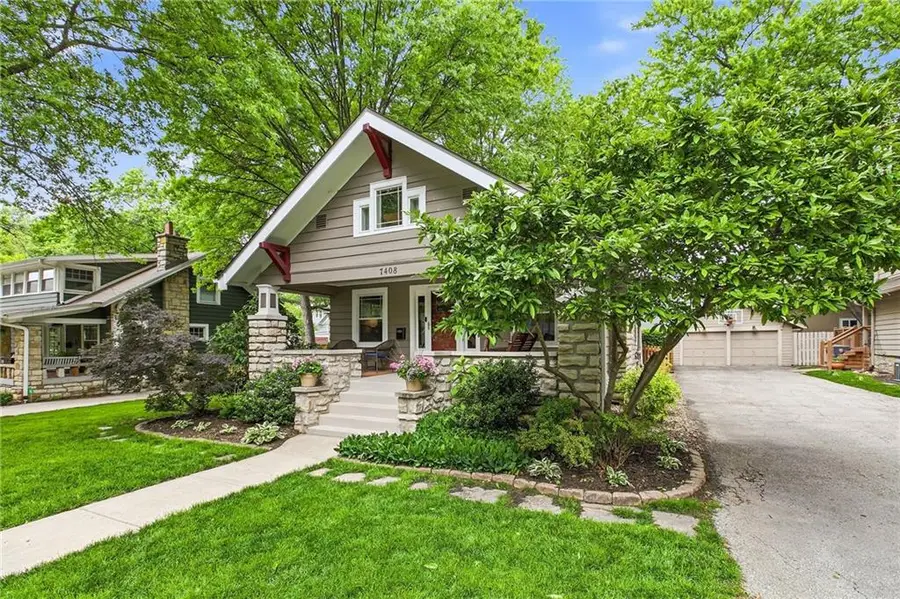 7408 Belleview Avenue, Kansas City, MO 64114 - #2