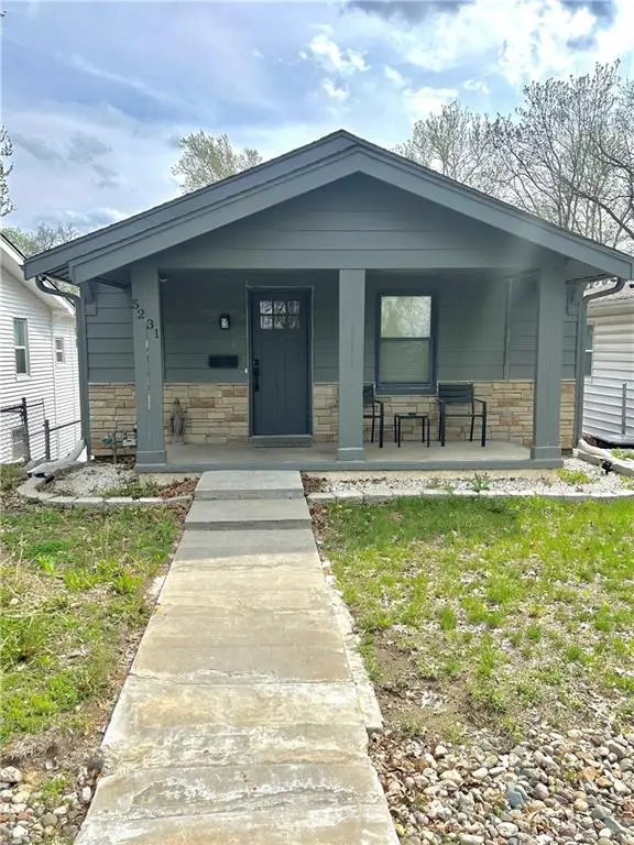 5231 Gladstone Boulevard, Kansas City, MO 64123