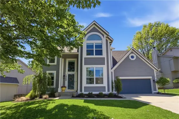 12784 S Hallet Street, Olathe, KS 66062