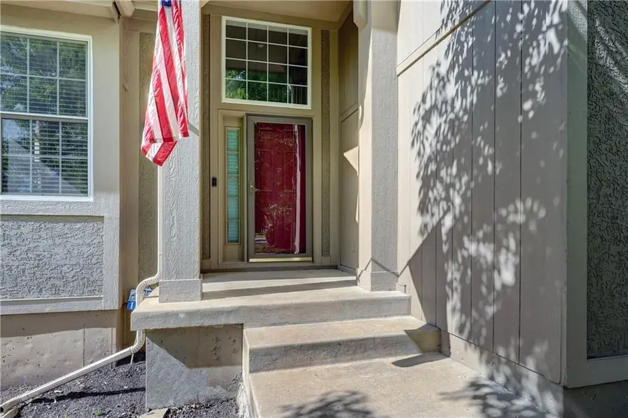 16655 W 155th Terrace, Olathe, KS 66062 - #2