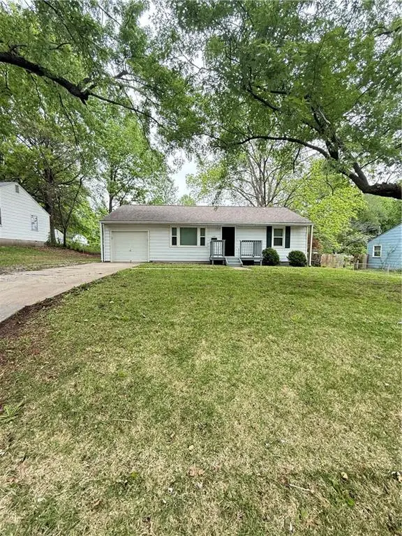 1000 NE 66th Terrace, Gladstone, MO 64118