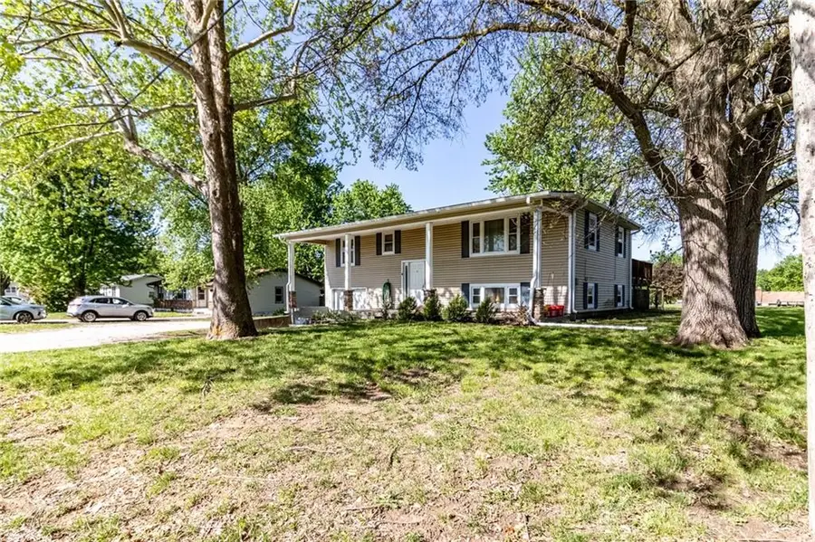 305 North Street, Windsor, MO 65360 - #2