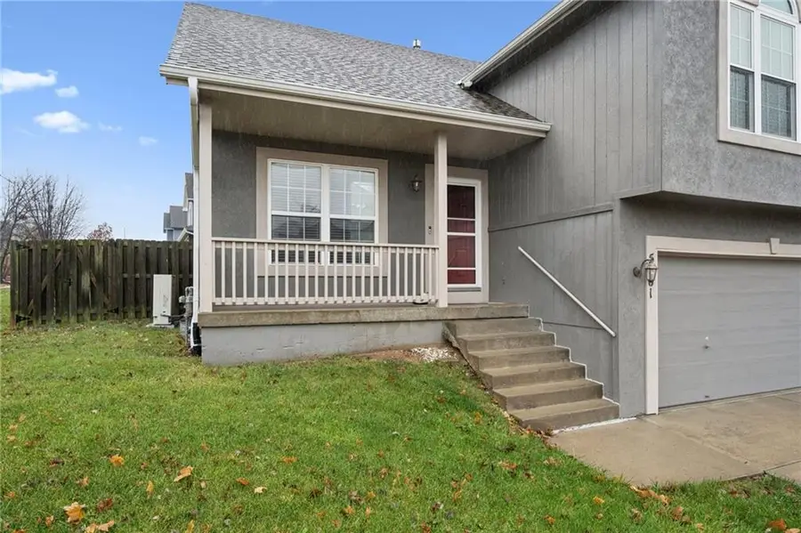 5501 NW 90th Street, Kansas City, MO 64154 - #2