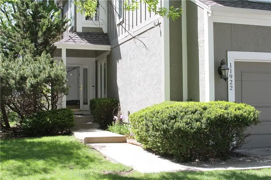 11922 Mackey Road, Overland Park, KS 66213 - #2
