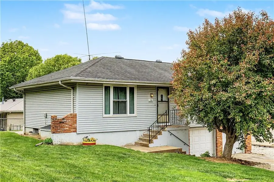 1100 8th Street, Blue Springs, MO 64014 - #2