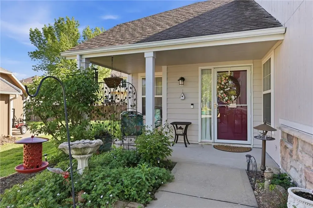 400 W Acorn Street, Gardner, KS 66030 - #1