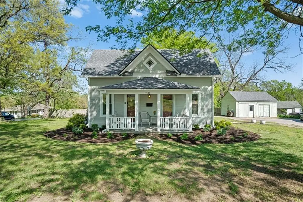 9101 Holmes Road, Kansas City, MO 64131 - #1