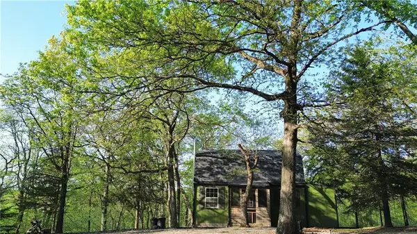 65 Hilltop Drive, Mound City, KS 66056