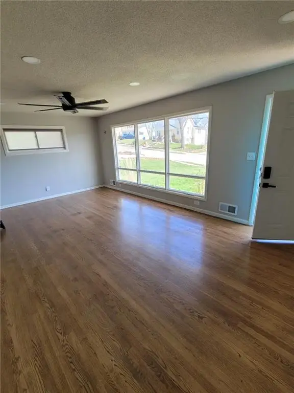 508 N Morse Avenue, Liberty, MO 64068 - #2