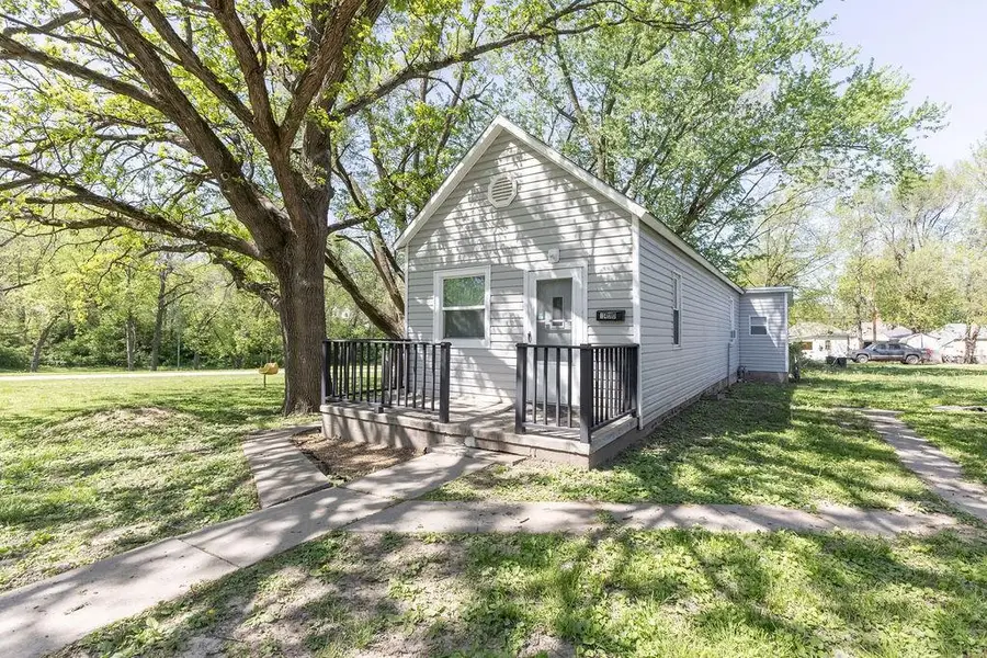1430 N 15th Street, Saint Joseph, MO 64505 - #3