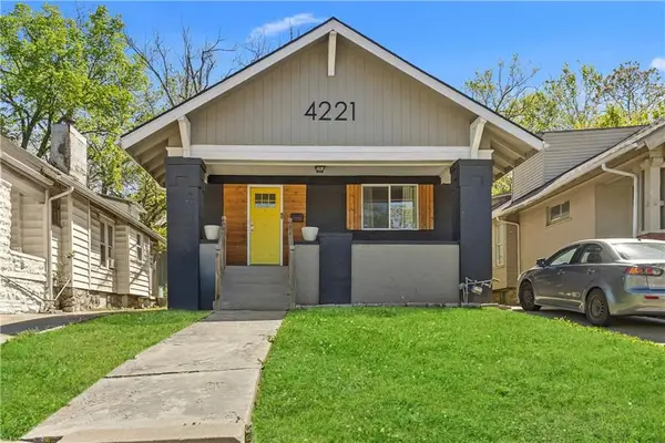 4221 Prospect Avenue, Kansas City, MO 64130