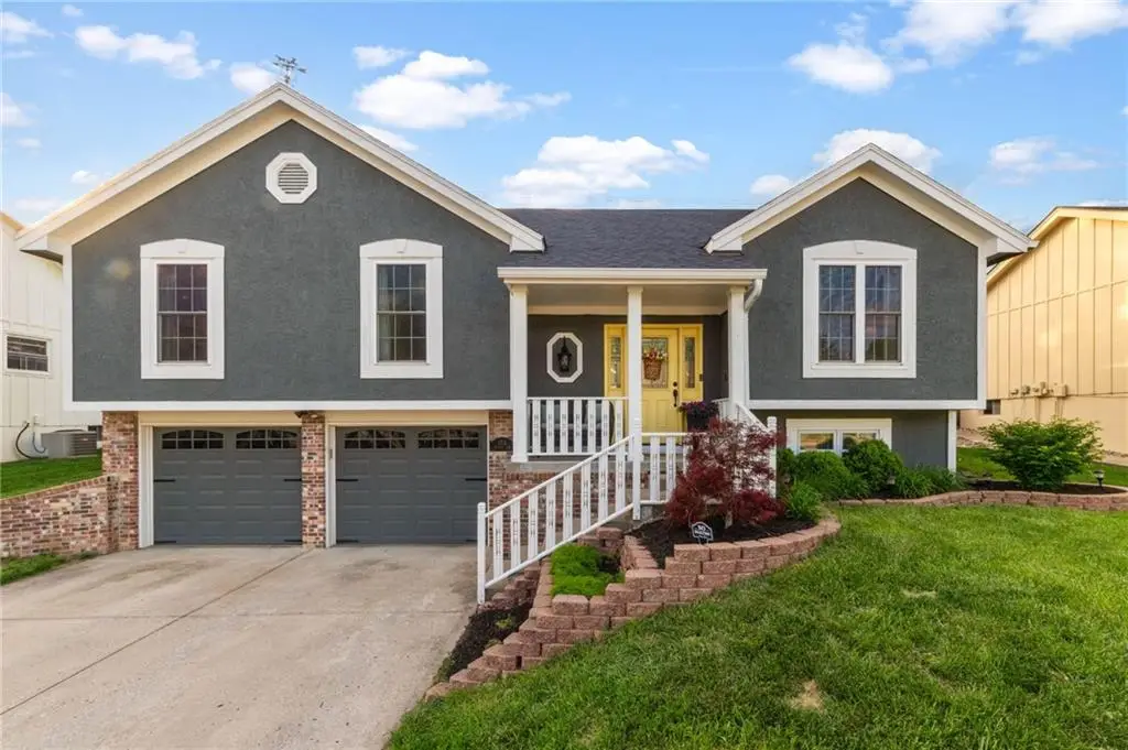 1712 Welleslay Lane, Liberty, MO 64068 - #1