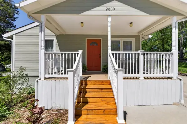 2800 Russell Road, Kansas City, MO 64117