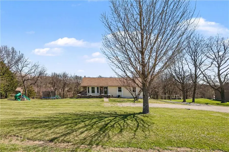 6721 SE Isley Drive, Holt, MO 64048 - #3