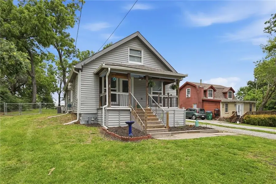 510 Lindberg Drive, Kansas City, MO 64118 - #3
