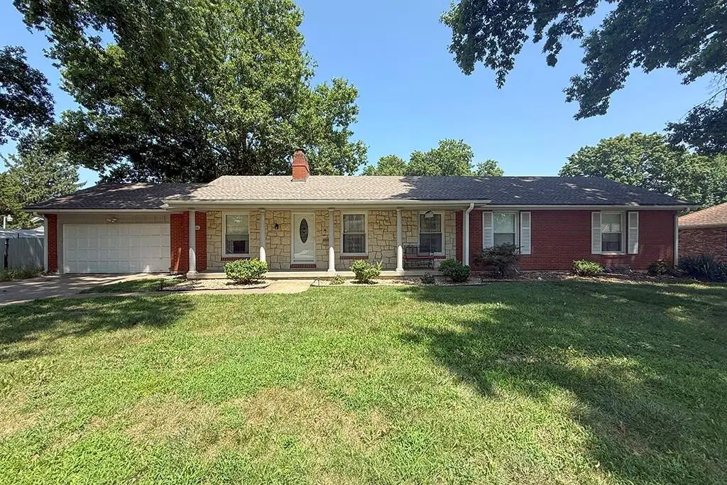 12116 E 46th Street, Kansas City, MO 64133 - #1