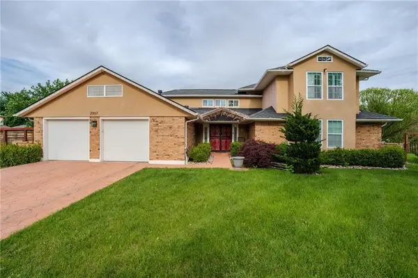 2007 E 60th Terrace, Kansas City, MO 64130