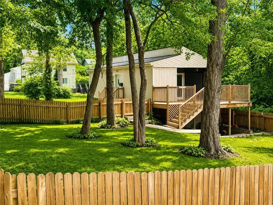 9721 Baltimore Avenue, Kansas City, MO 64114 - #2