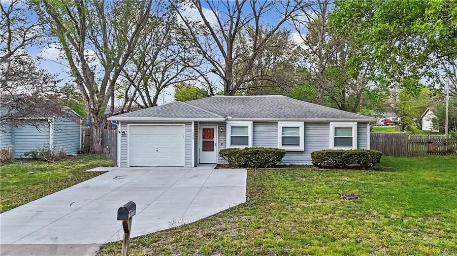 3804 Shadybrook Lane, Lawrence, KS 66047 - #3