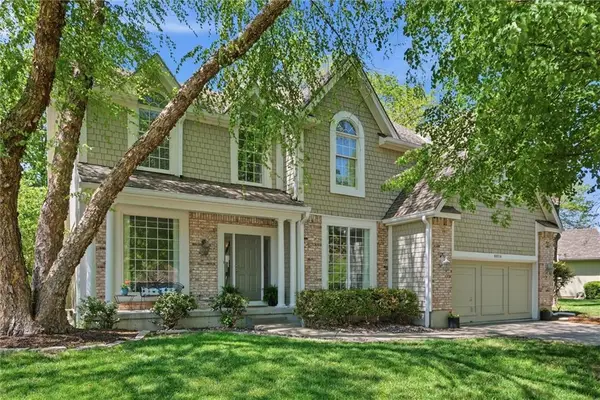8016 N Chatham Avenue, Kansas City, MO 64151