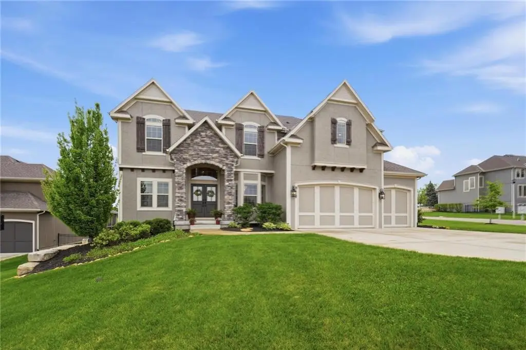 8117 Millridge Street, Lenexa, KS 66220 - #1