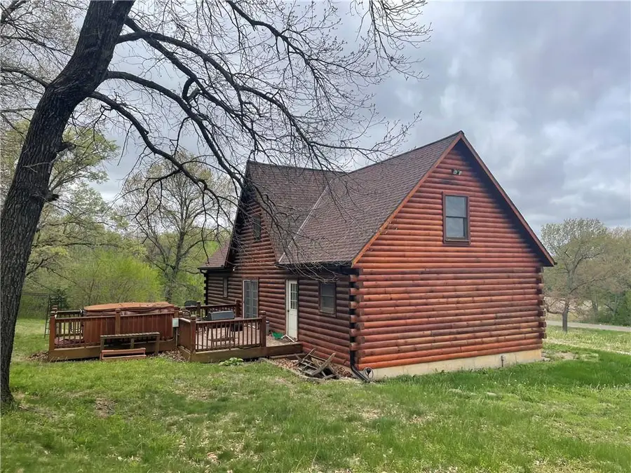 2511 Ottawa Road, Atchison, KS 66002 - #2
