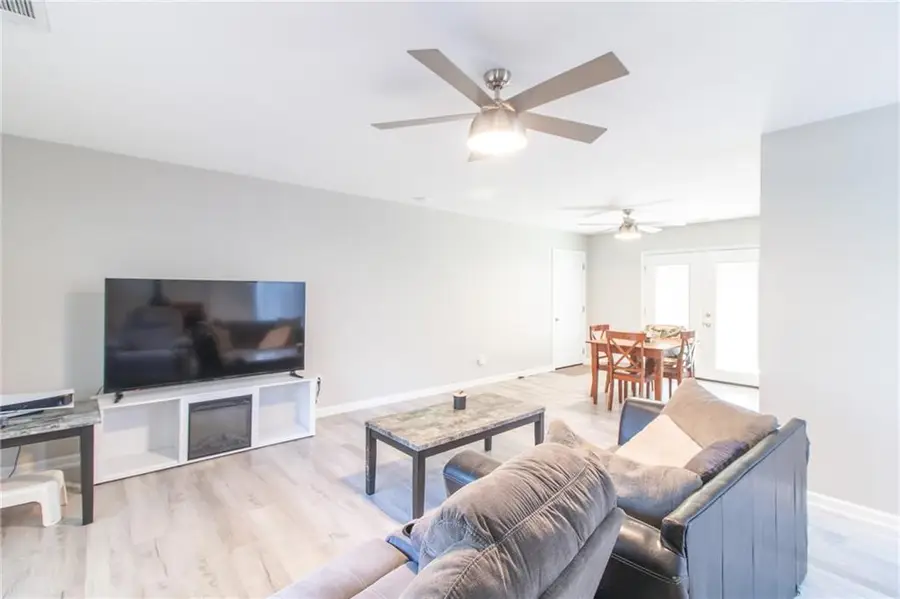 502 Mallory Court, Warrensburg, MO 64093 - #2