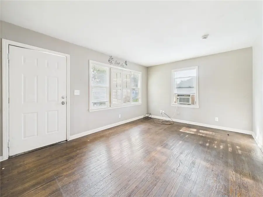 6149 Agnes Avenue, Kansas City, MO 64130 - #2