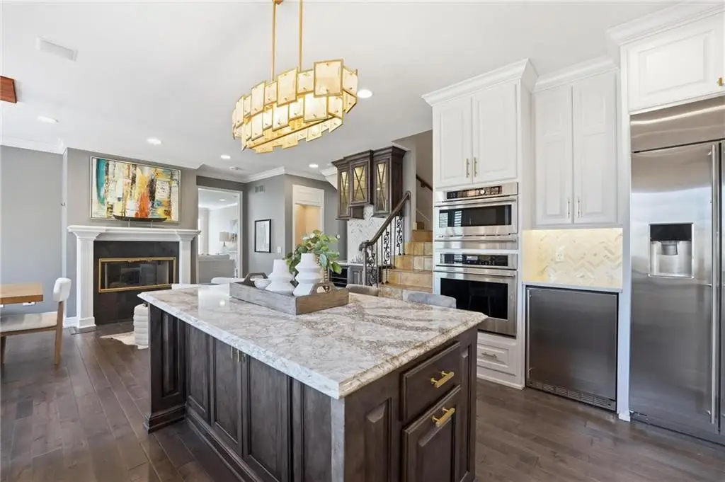 9206 W 146th Place, Overland Park, KS 66221 - #1