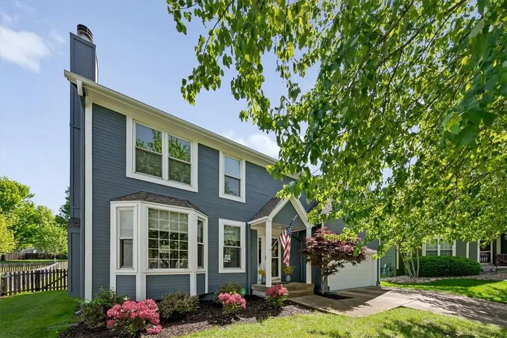 4905 Lone Elm Street, Shawnee, KS 66226 - #1