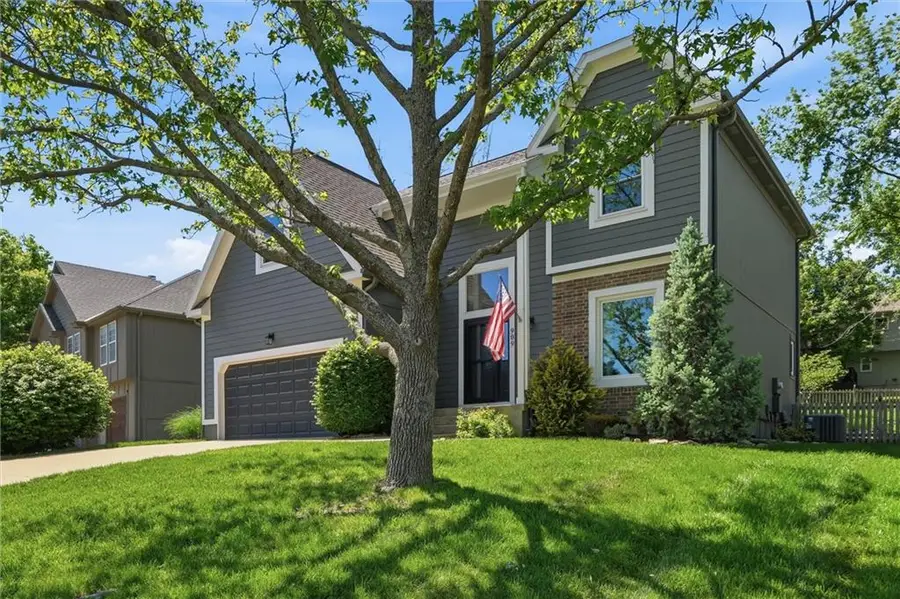 909 N Sumac Street, Olathe, KS 66061 - #3