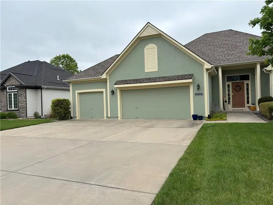 2536 SW Kristin Drive, Lees Summit, MO 64082 - #2