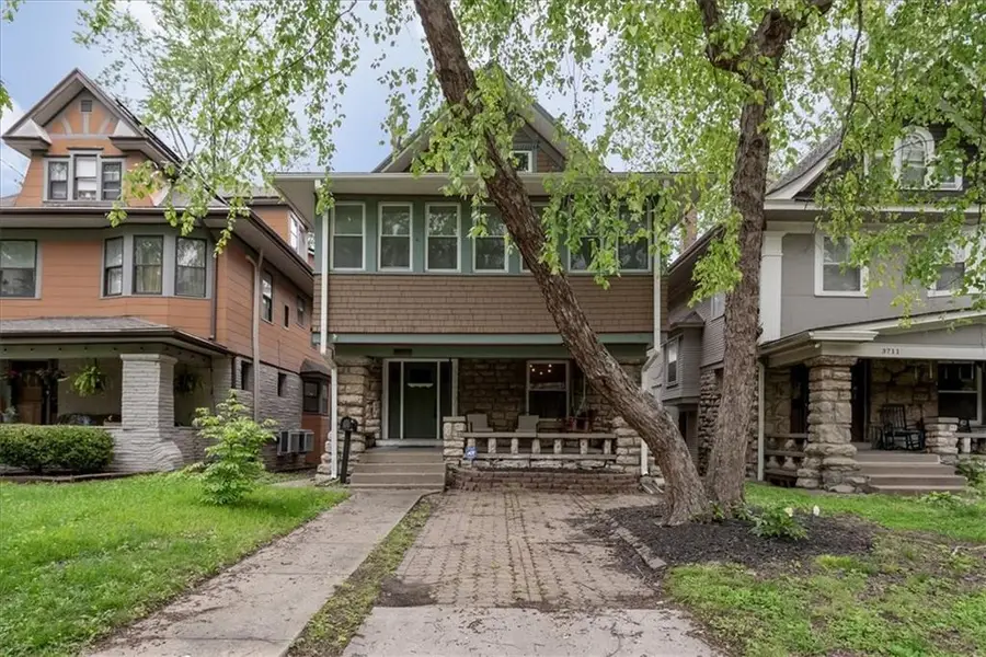 3709 Walnut Street, Kansas City, MO 64111 - #2