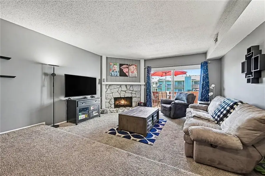 14064 W 88th Street, Lenexa, KS 66215 - #3