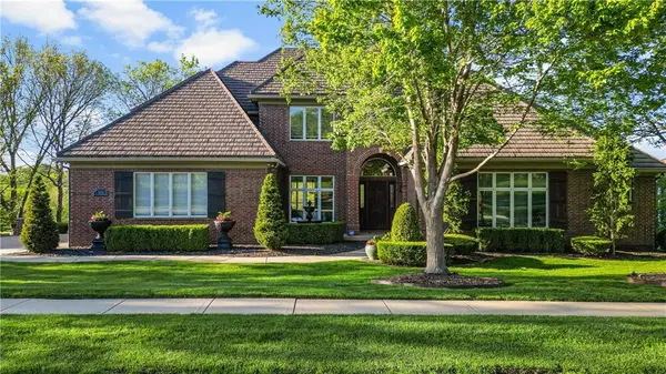 3604 W 153rd Street, Leawood, KS 66224