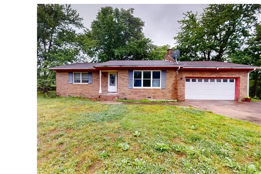 500 S Second Street, Sheldon, MO 64784 - #2