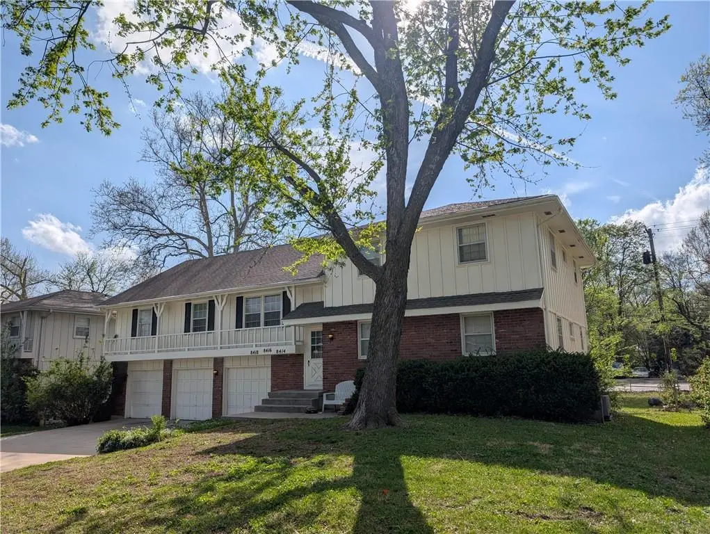 8414 Travis Lane, Overland Park, KS 66212 - #1