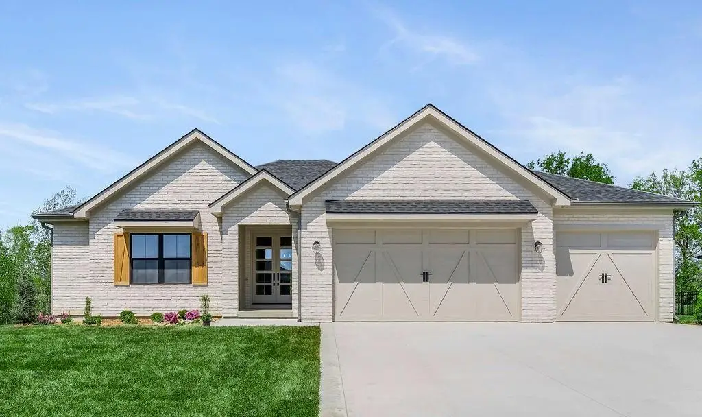 4 Red Fox Circle, Greenwood, MO 64034 - #1